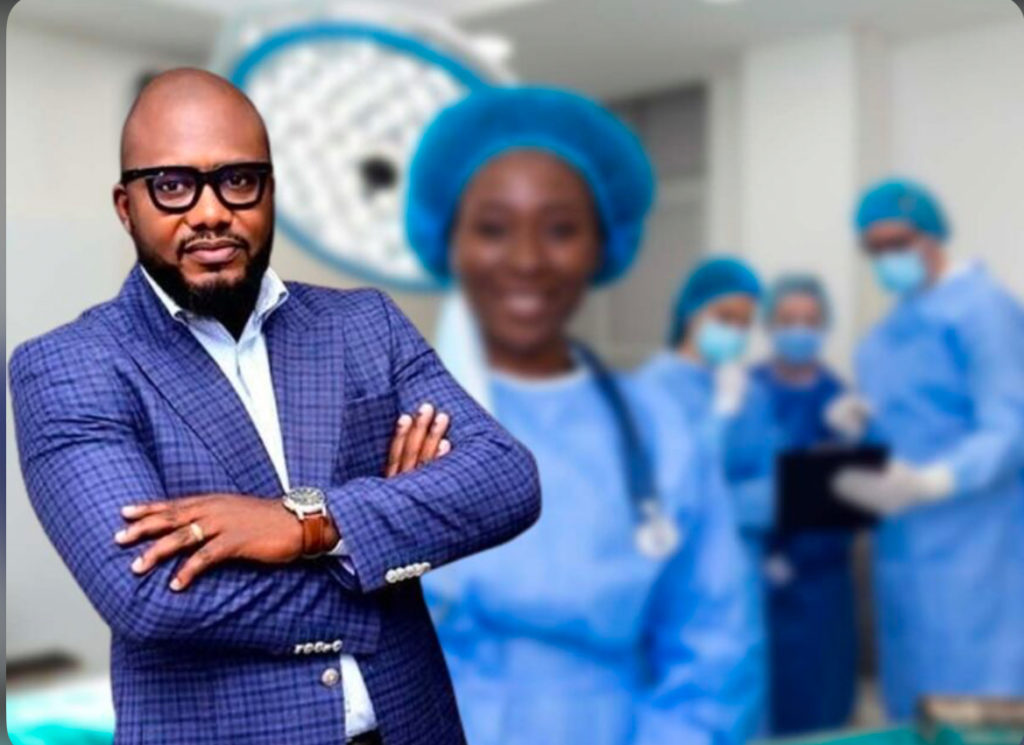 Le Dr Gilbert Tsolenyanu Du SYNPHOT Salut Les Avancées Réalisées Dans Le Secteur De La Santé Au Togo