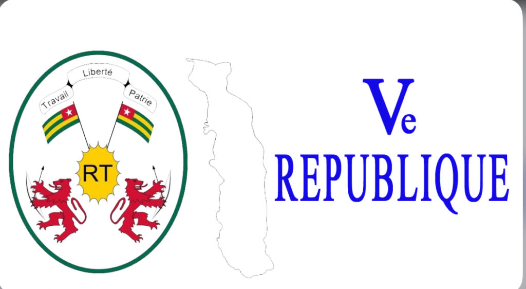 Constitution De La Ve République: Un Gage D’Alternance, Un Déverrouillage De Plus De La Vie Politique.