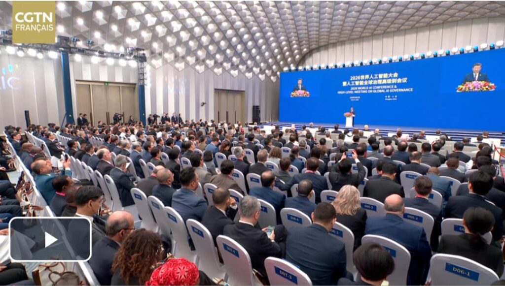 Xi Jinping : il faut poursuivre une approche centrée sur l’être humain et développer une IA orientée vers le progrès et le bien, faire de l’IA une grande force motrice pour la prospérité partagée et la sécurité commune